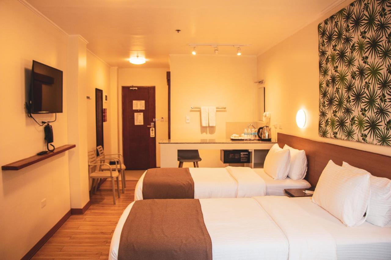 Hotel Sentro Легазпи Екстериор снимка
