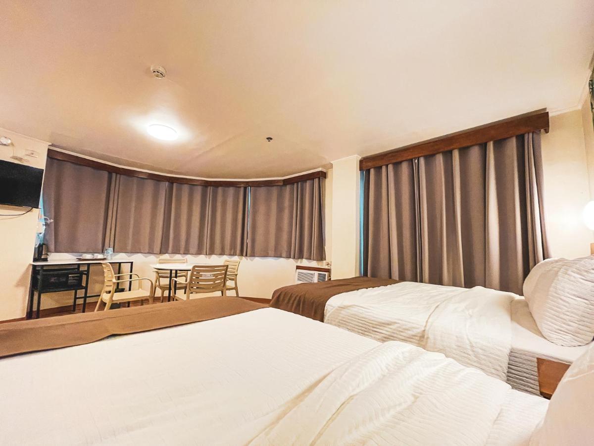 Hotel Sentro Легазпи Екстериор снимка